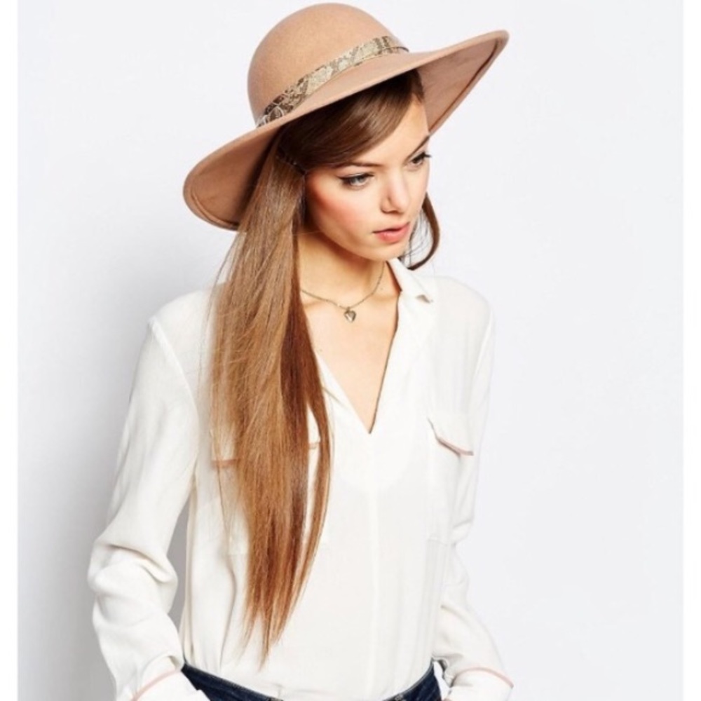 ASOS ASOS new tan double snake band hat